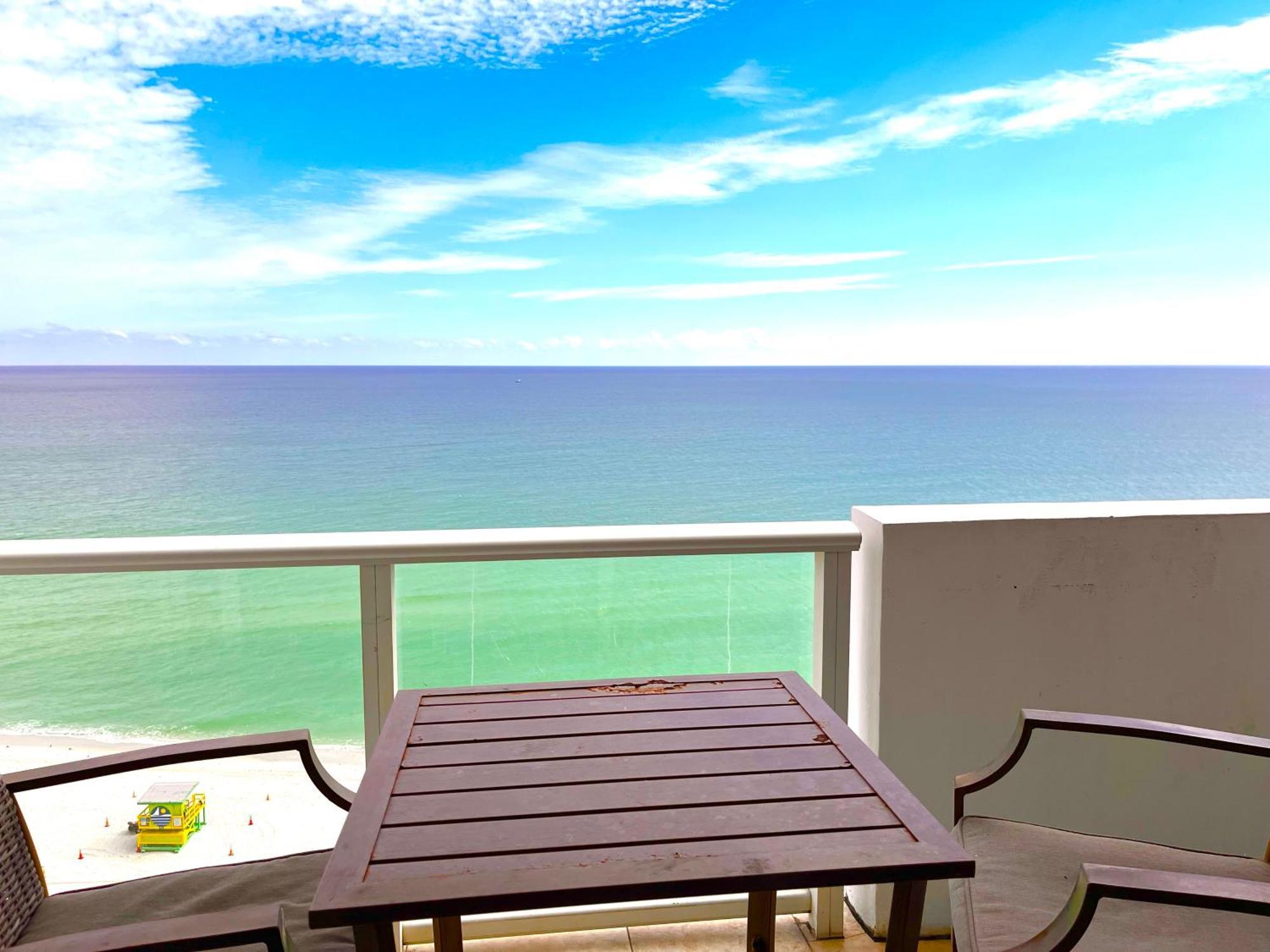 Castle 1527 Studio Balcony Direct Beach Access, Pool, Tennis, Free Parking Villa Miami Beach Exterior photo